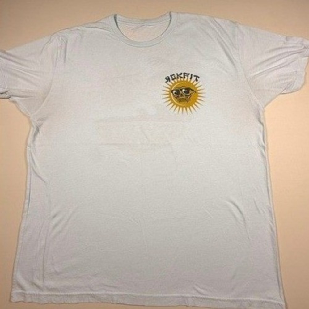 Rokfit Athletic Streetwear Mens XXL Light Blue Skull Sun Surf Graphic T-Shirt